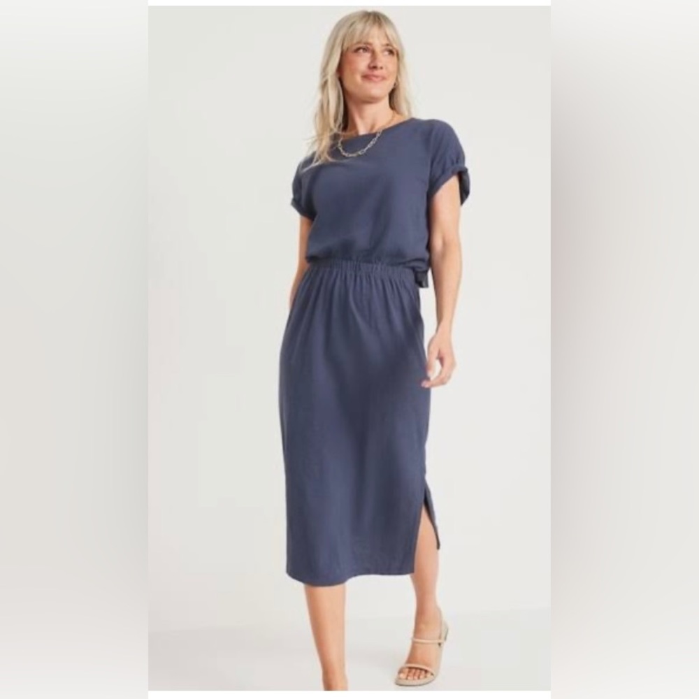 Waist-Defined Short-Sleeve Striped Cutout-Back Midi Dress - Old Navy